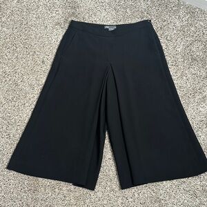 Vince Black Wide-Leg Culottes pant size 2